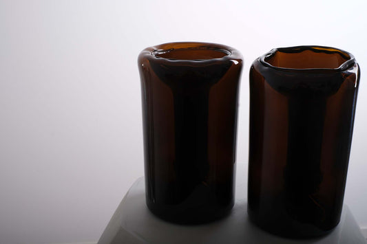 Vaso monofiore marrone