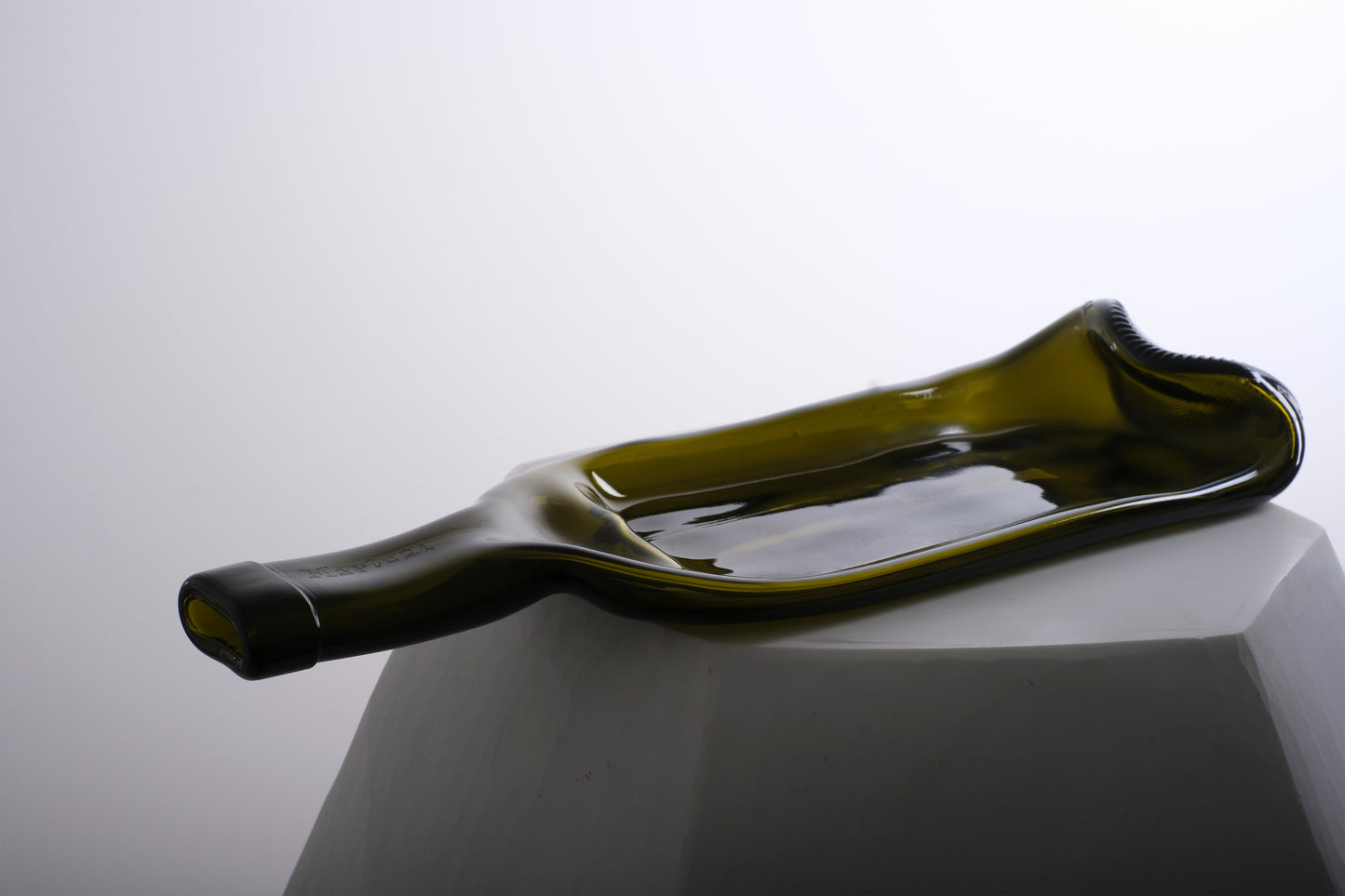 vassoio poggia mestolo o svuota tasche di design in vetro riciclato verde